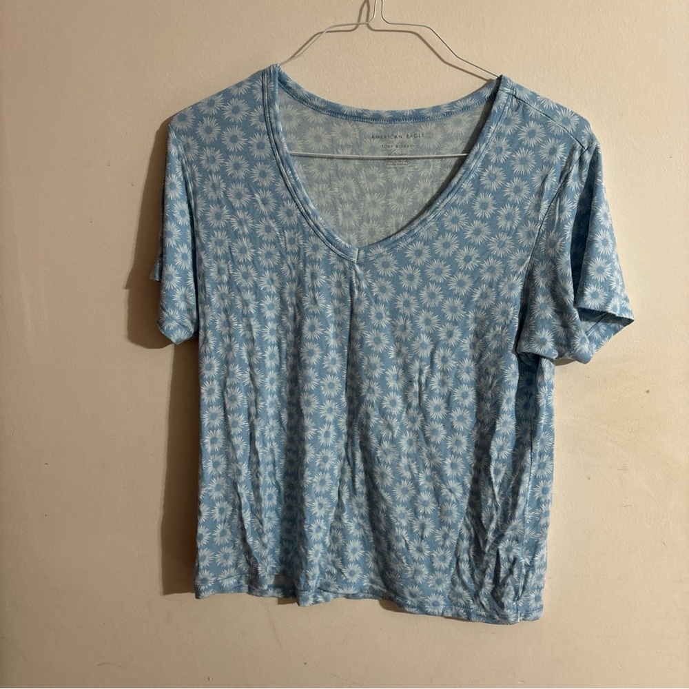 American Eagle shirt size XS